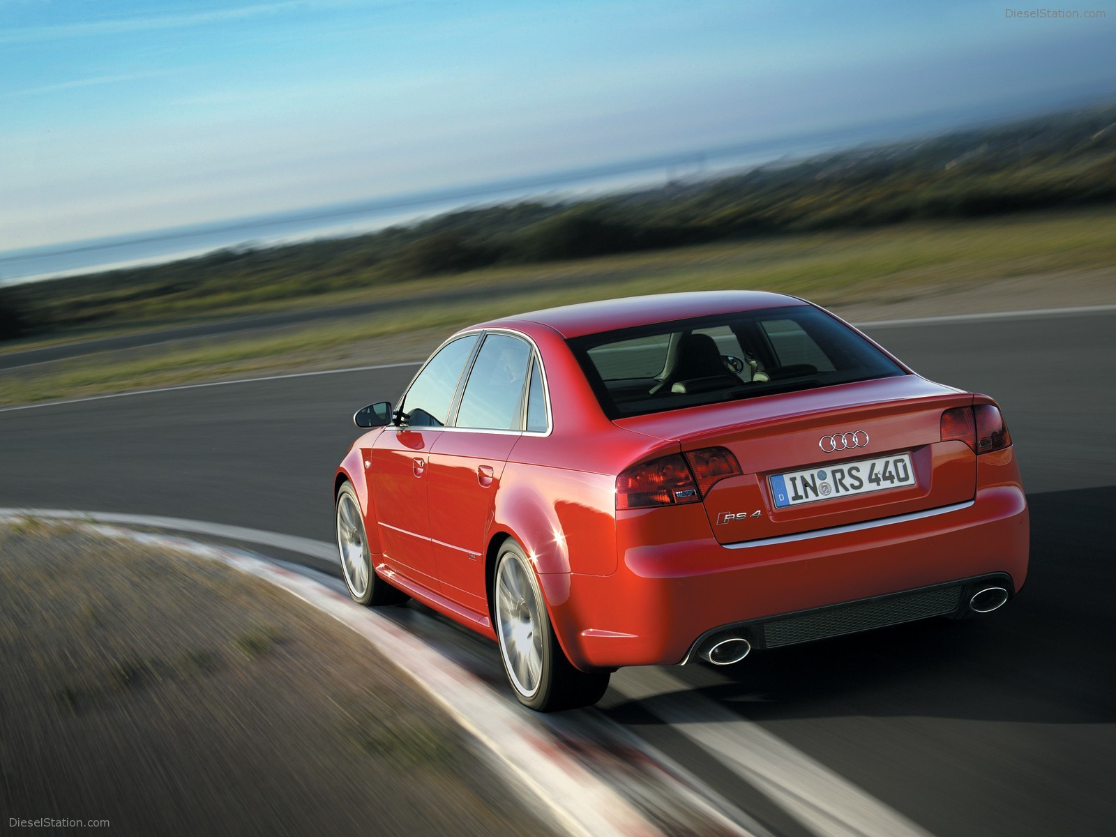 Audi RS4 (2005)
